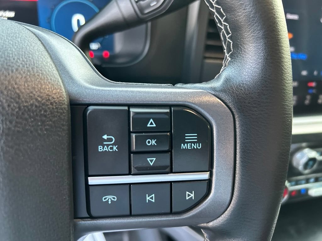 Used 2025 Ford F250 Lariat AWD/4WD image 18