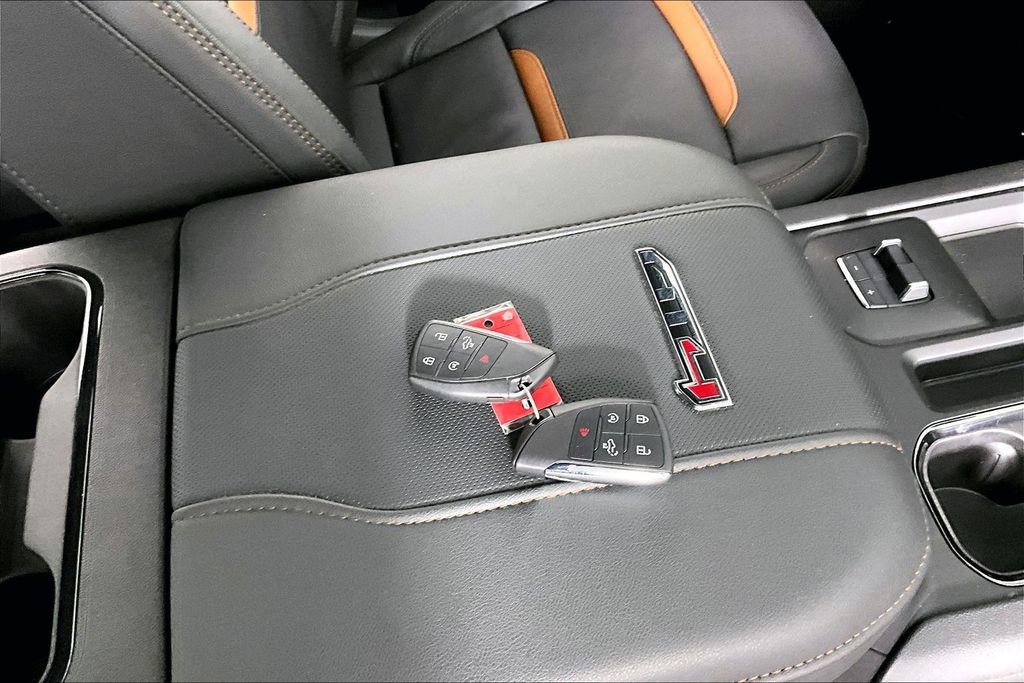 Certified 2025 GMC Sierra 2500 AT4 w/ AT4 Premium Plus Package image 36