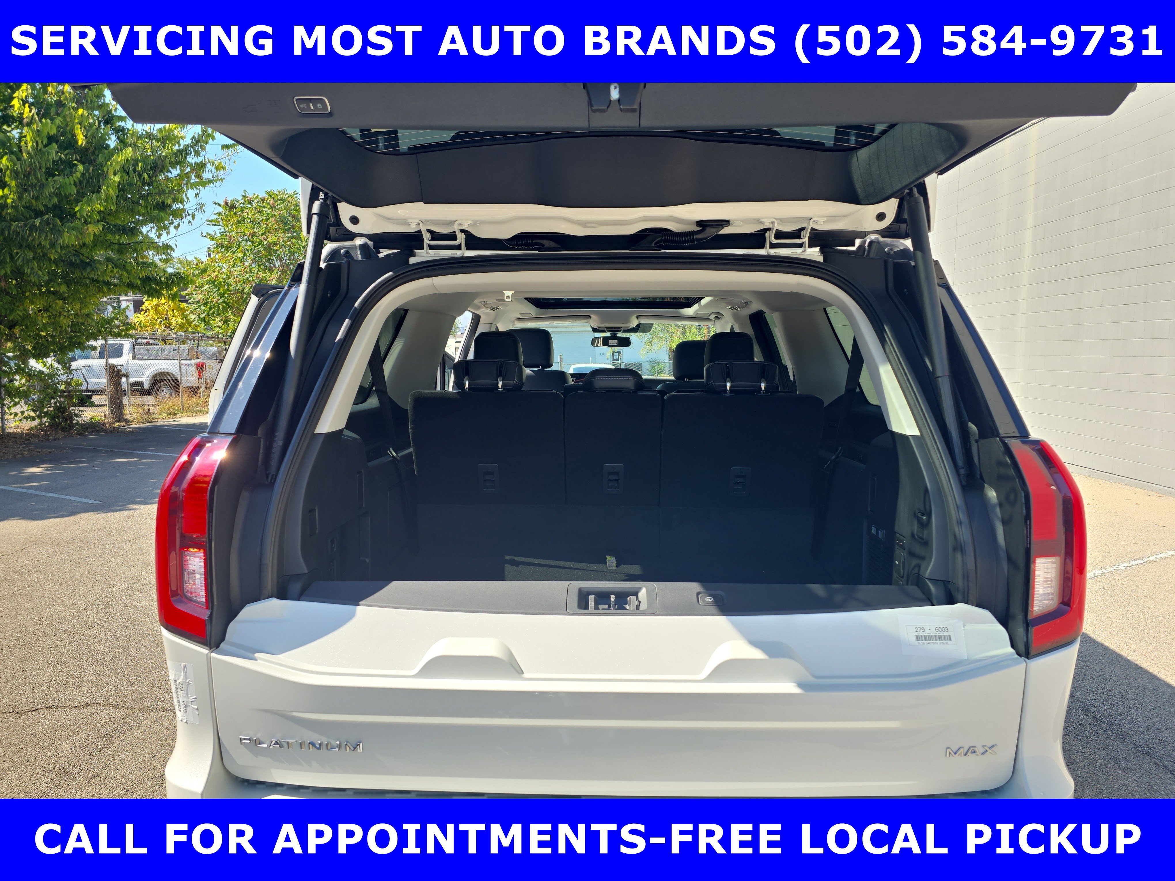 New 2025 Ford Expedition Max Platinum w/ Driver's Package image 17