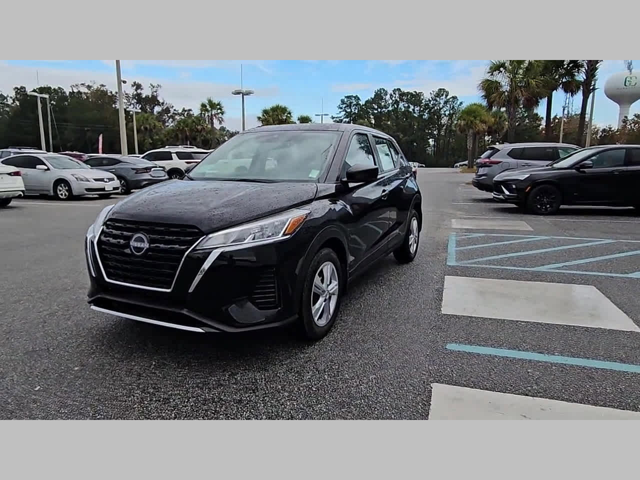 New 2025 Nissan Kicks Play S image 21