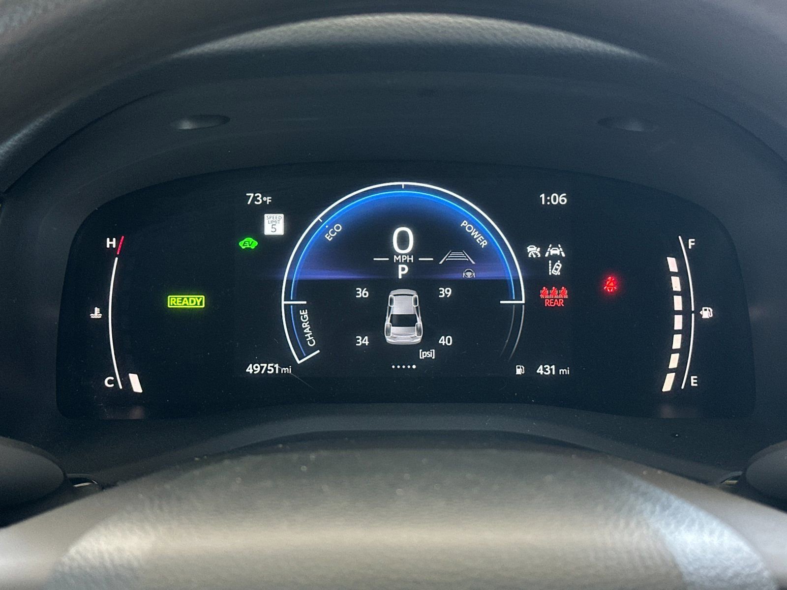 Used 2025 Toyota Camry LE FWD image 21