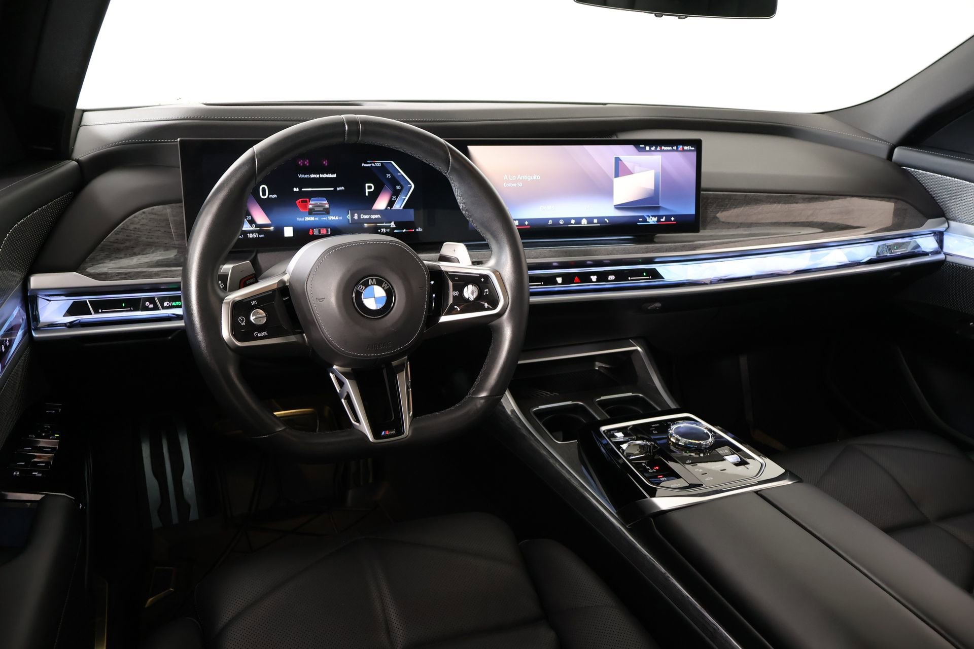 Certified 2023 BMW 740i RWD image 2