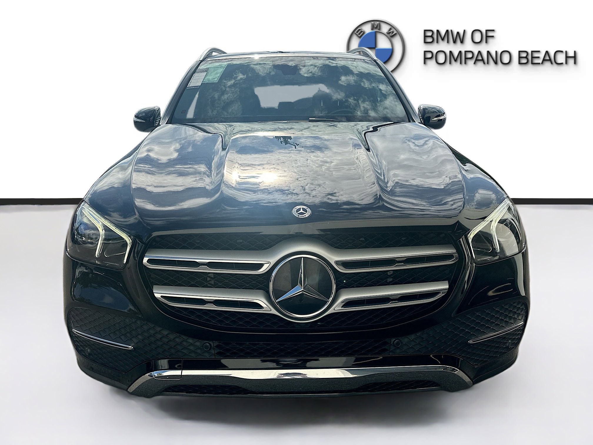 Used 2022 Mercedes-Benz GLE 450 4MATIC image 2