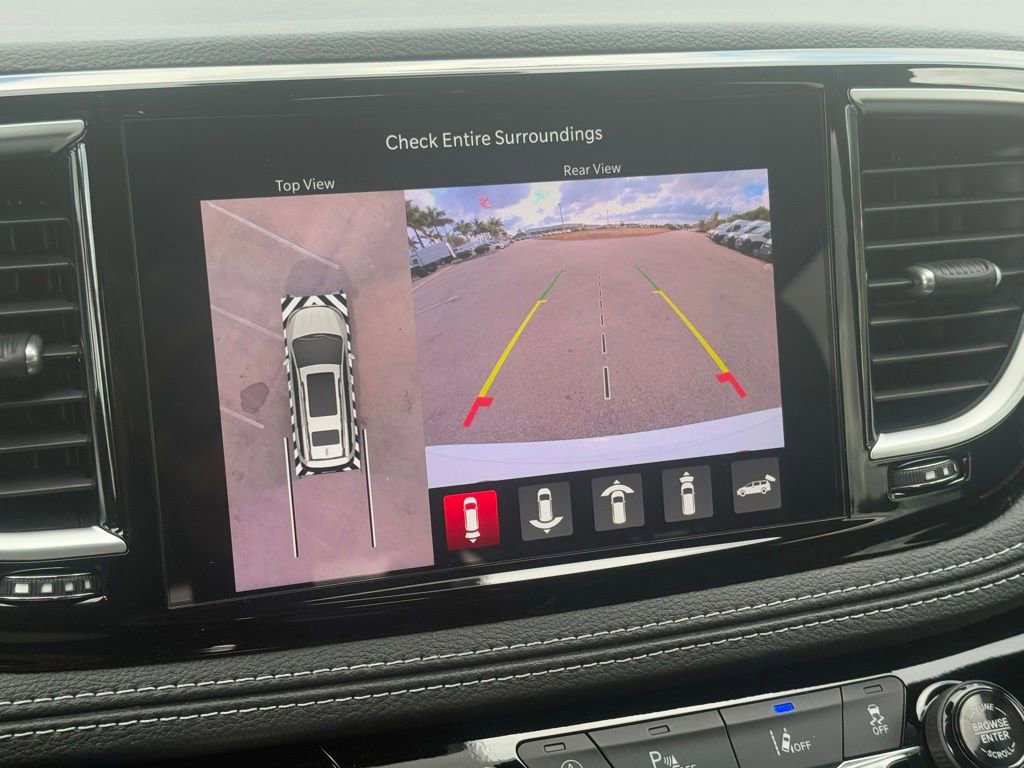 New 2026 Chrysler Pacifica Limited FWD image 15