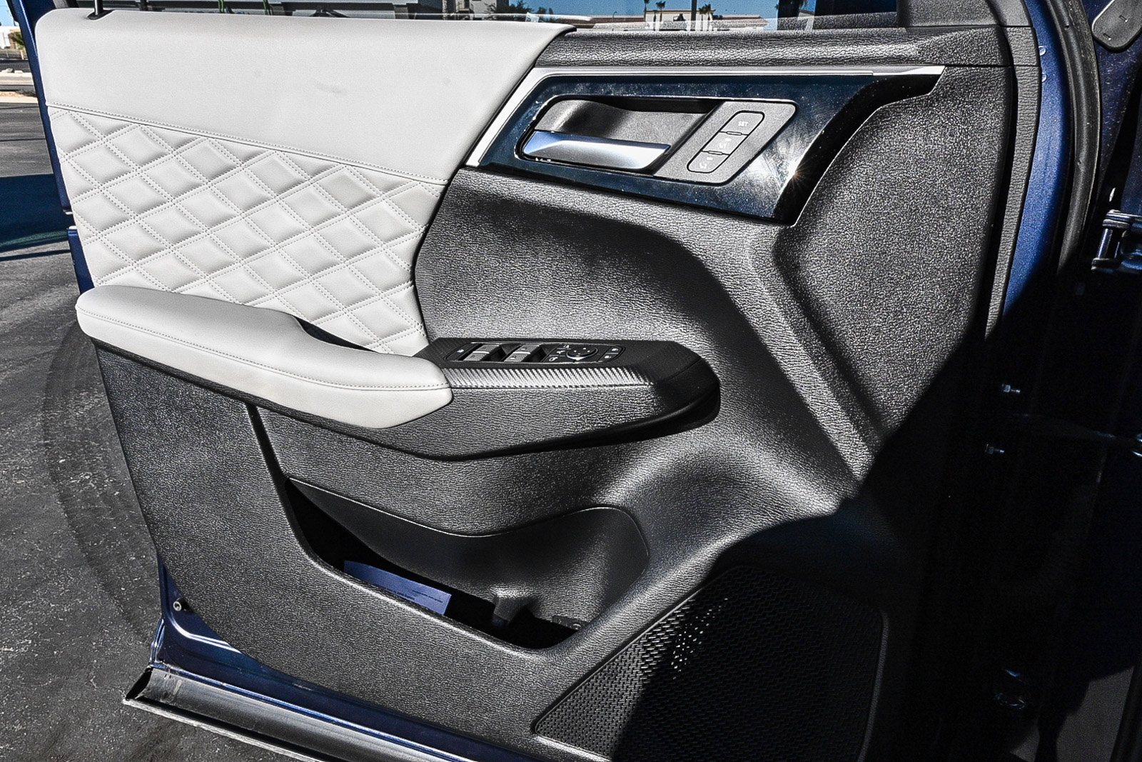 Used 2022 Mitsubishi Outlander SEL image 21