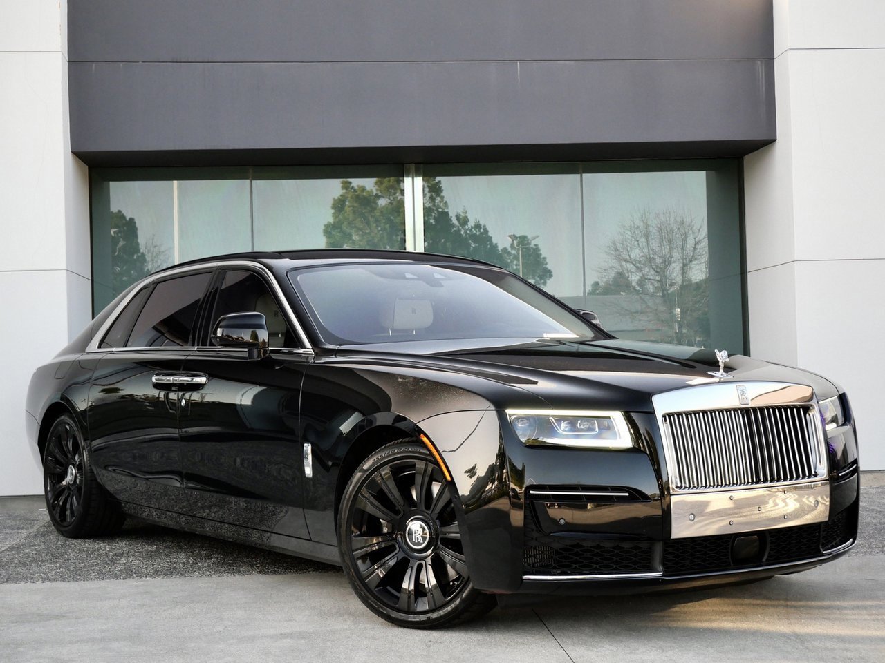 Used 2021 Rolls-Royce Ghost Extended Wheelbase image 20