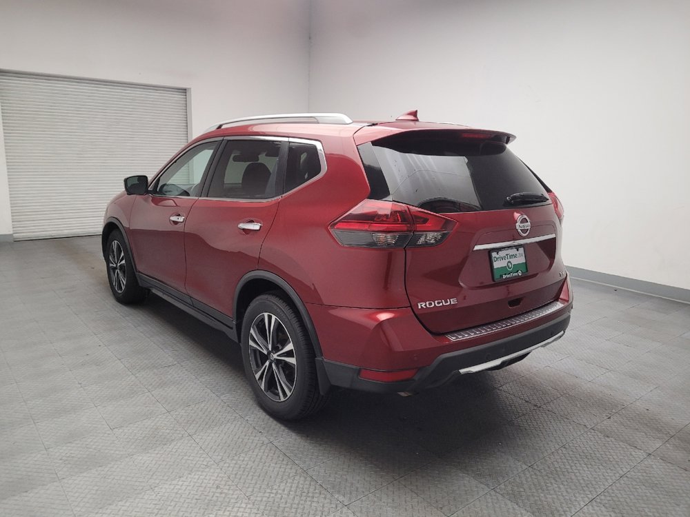 Used 2019 Nissan Rogue SV w/ Premium Package FWD image 5