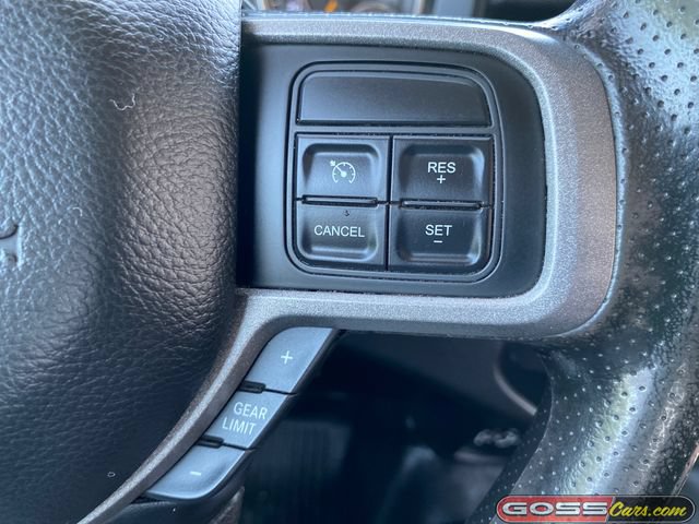 Used 2020 RAM 3500 Tradesman w/ Chrome Appearance Group AWD/4WD image 17
