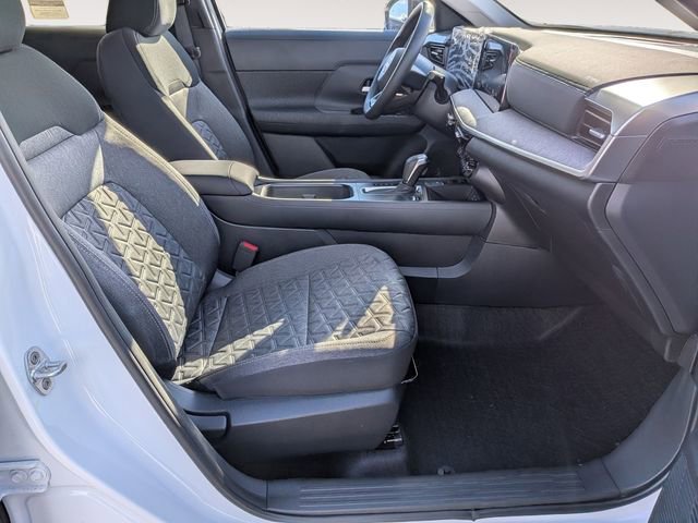 New 2026 Nissan Kicks SV w/ SV Premium Package FWD image 30