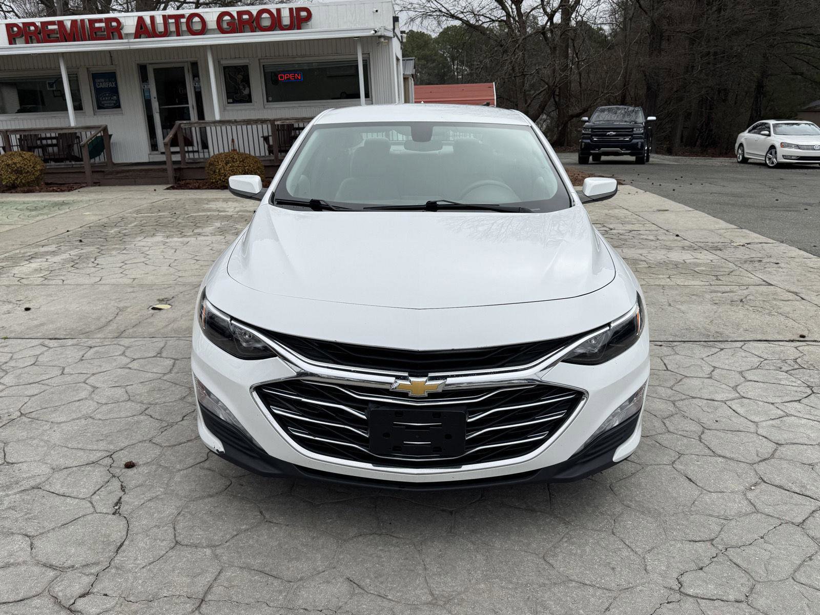 Used 2022 Chevrolet Malibu LT image 17