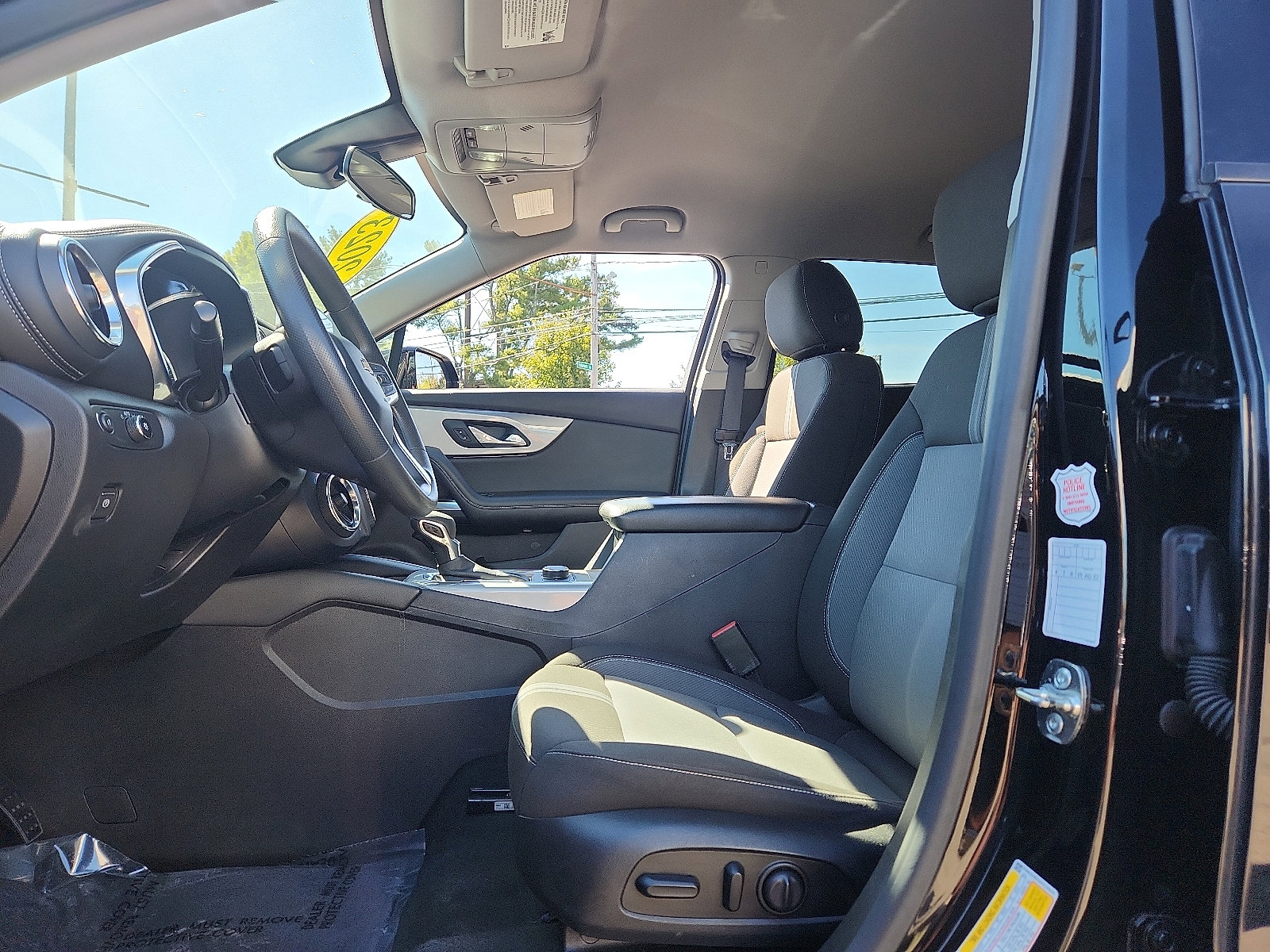 Used 2023 Chevrolet Blazer LT image 13