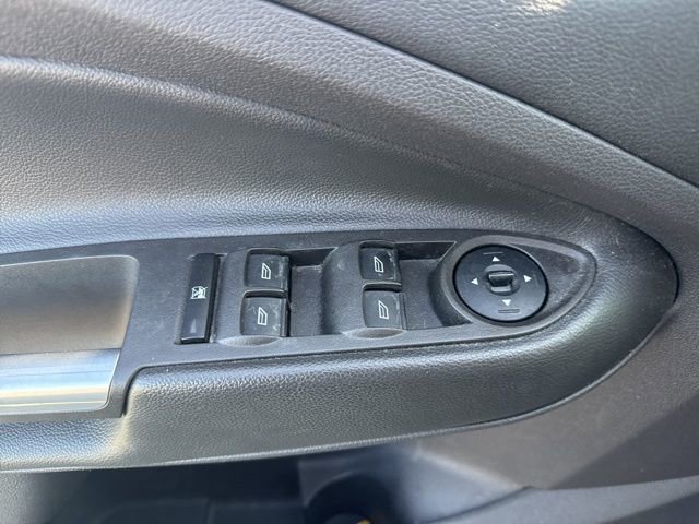 Used 2015 Ford Escape SE w/ SE Chrome Package image 16