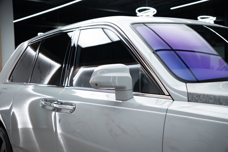 Used 2020 Rolls-Royce Cullinan image 22