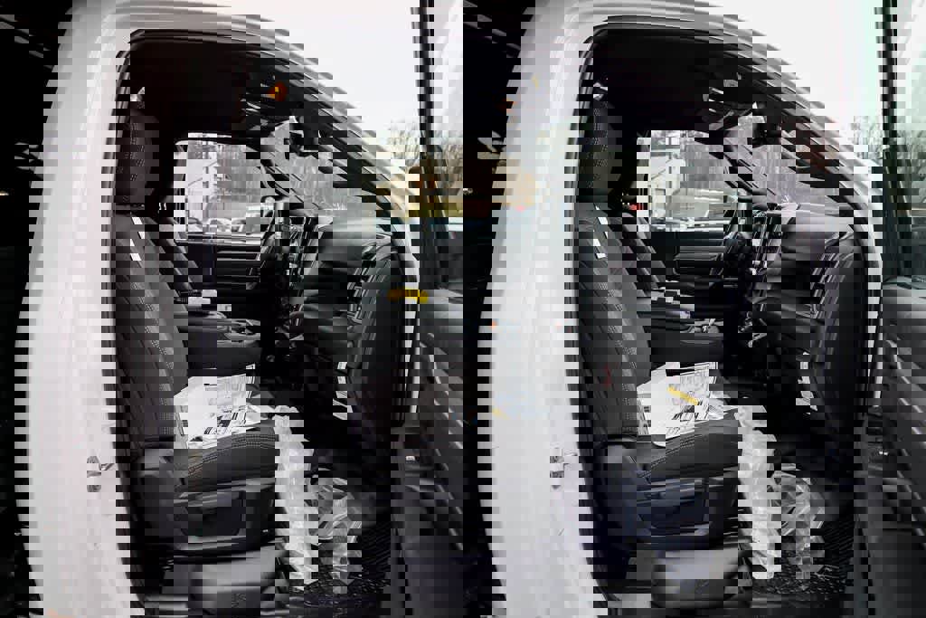 New 2023 RAM 3500 Tradesman w/ Safety Group image 9