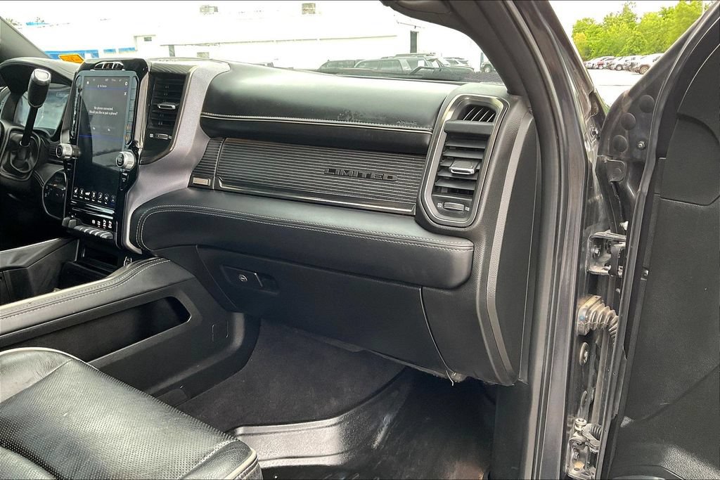 Used 2021 RAM 2500 Limited AWD/4WD image 17