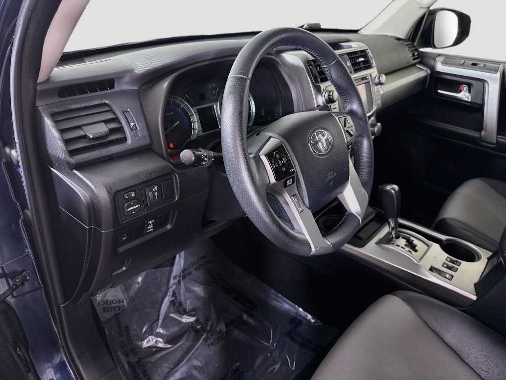Used 2015 Toyota 4Runner SR5 Premium AWD/4WD image 18