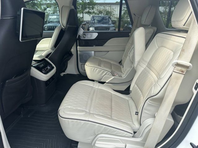 Used 2021 Lincoln Navigator Black Label w/ Cargo Convenience Package image 22