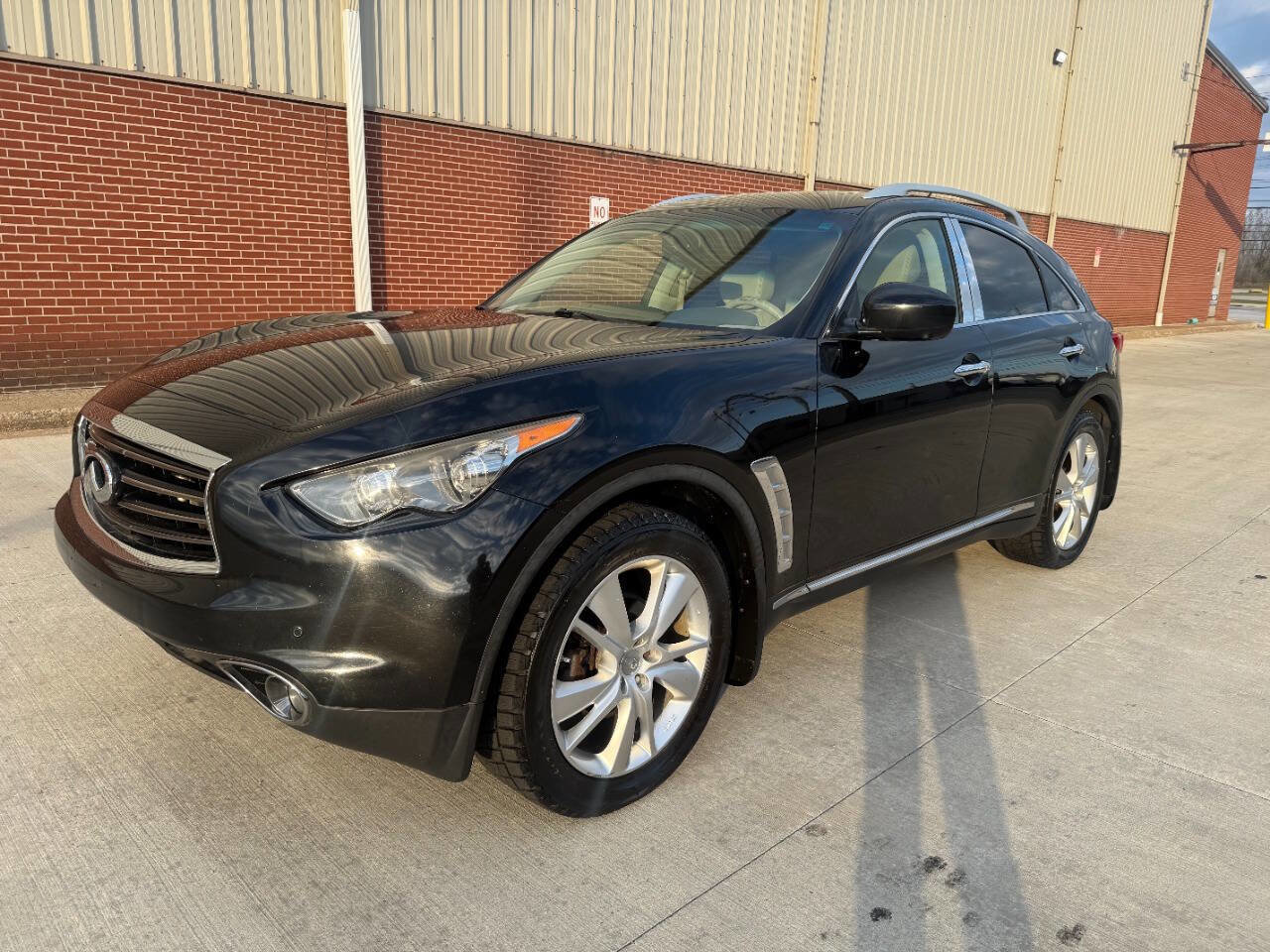 Used 2012 INFINITI FX35 AWD w/ Premium Pkg