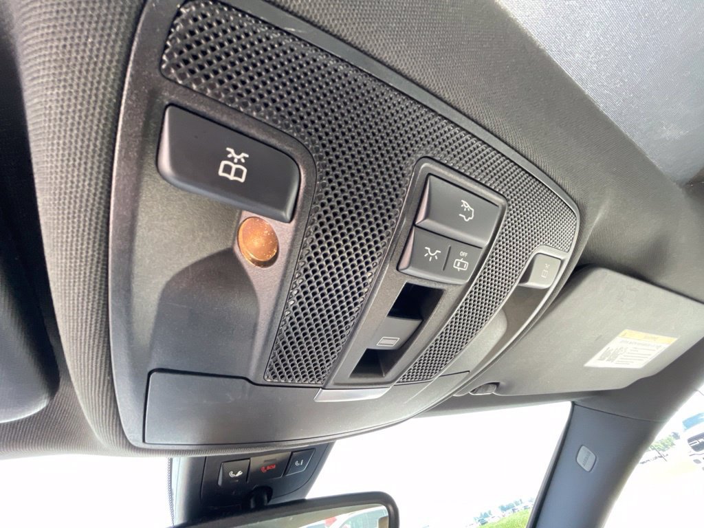 Used 2018 Mercedes-Benz CLA 250 image 25