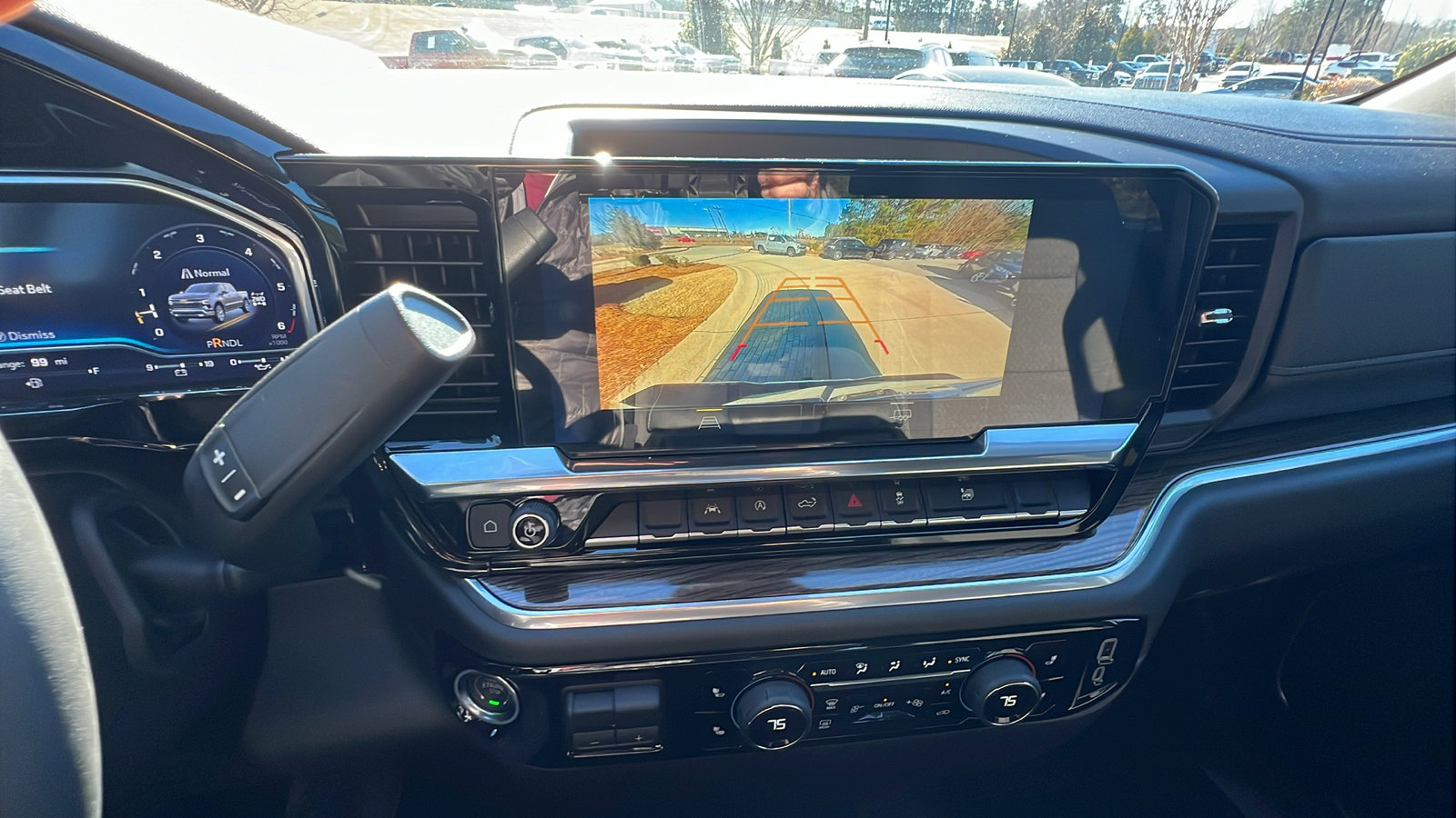 Used 2025 Chevrolet Silverado 1500 LT image 33