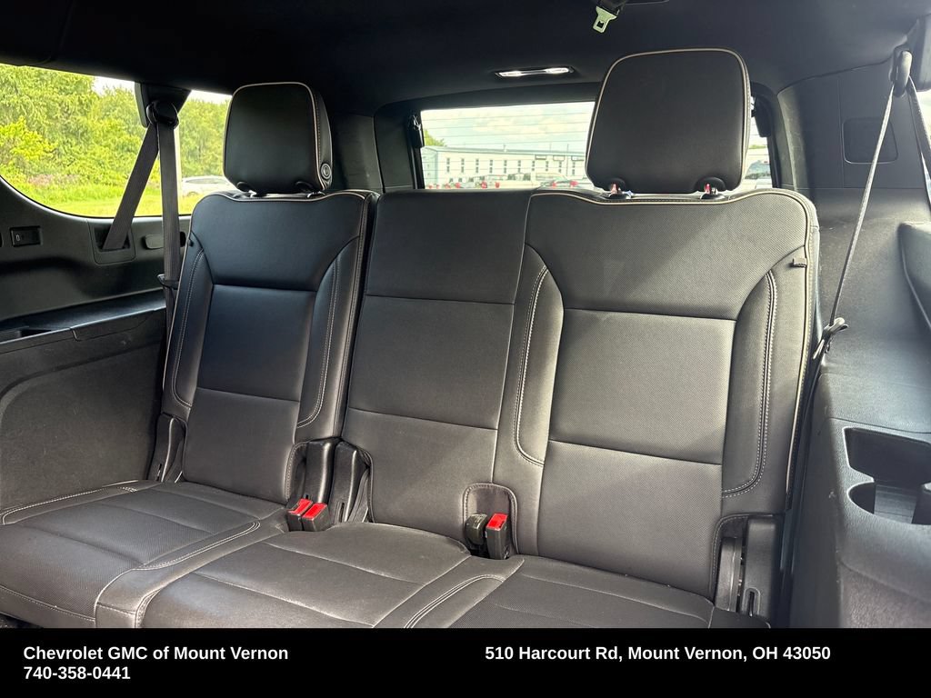 Used 2024 Chevrolet Suburban Premier AWD/4WD image 43