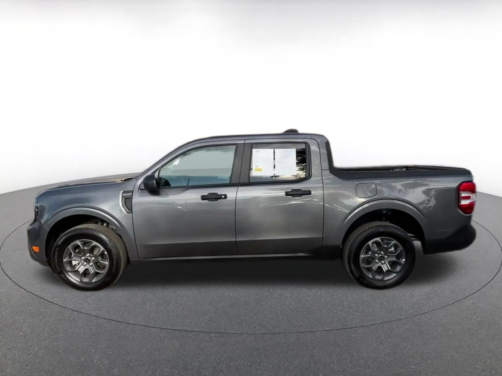 Used 2026 Ford Maverick XLT FWD image 8
