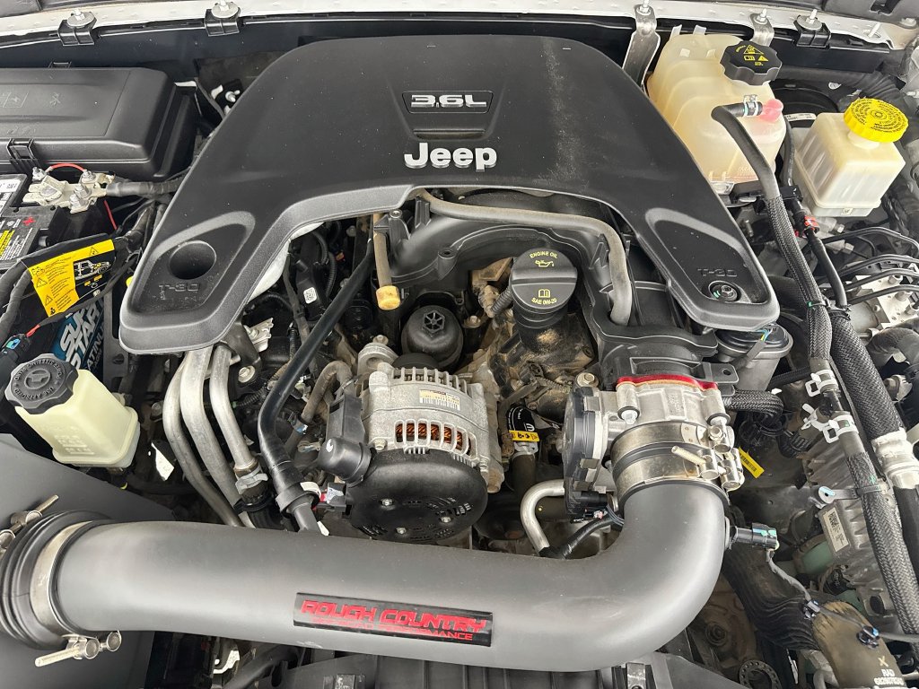 Used 2021 Jeep Gladiator Mojave AWD/4WD image 32