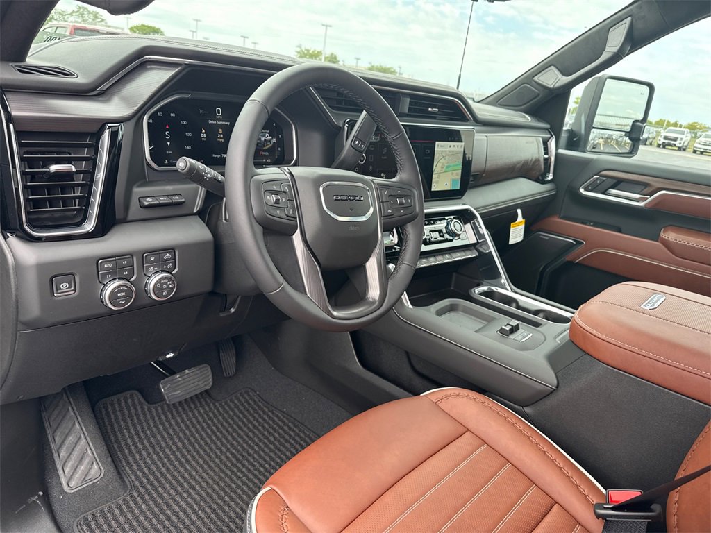 New 2026 GMC Sierra 2500 Denali Ultimate w/ Max Trailering Package image 18