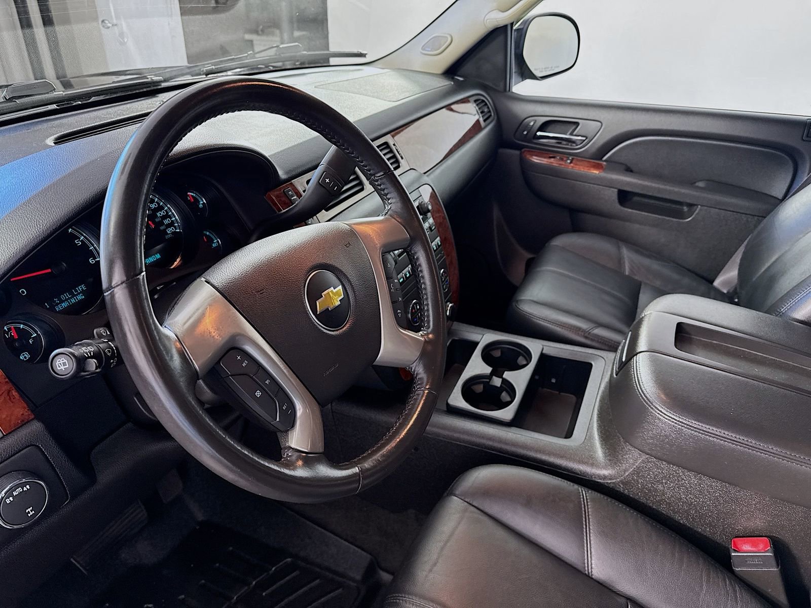 Used 2013 Chevrolet Tahoe LT AWD/4WD image 7