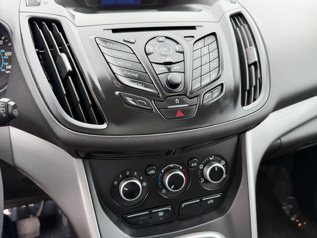 Used 2013 Ford Escape SE FWD image 27