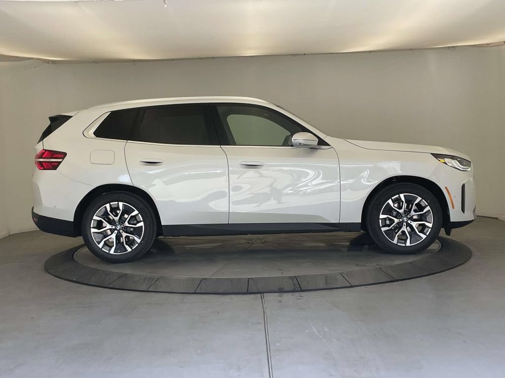New 2026 BMW X3 xDrive30i w/ Premium Package AWD/4WD image 6