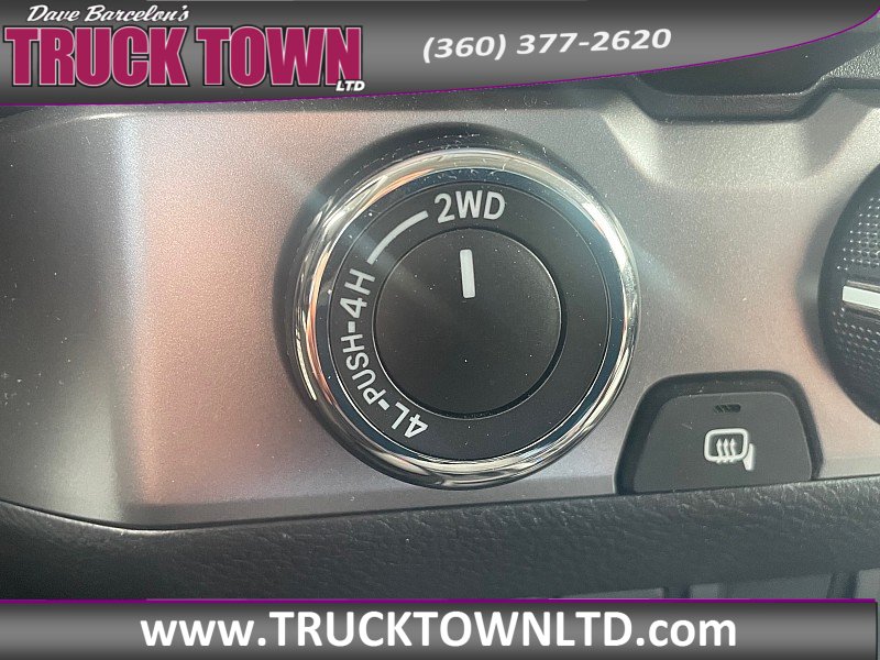 Used 2022 Toyota Tacoma SR5 w/ SR5 Appearance Package (SM) AWD/4WD image 21