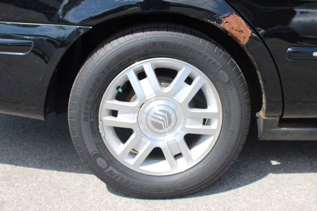 Used 2005 Mercury Sable LS image 33