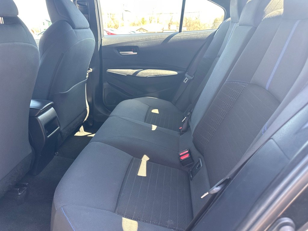 Used 2021 Toyota Corolla SE w/ SE Premium Package image 16
