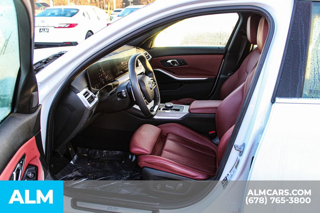 Used 2025 BMW 330i xDrive Sedan AWD/4WD image 16