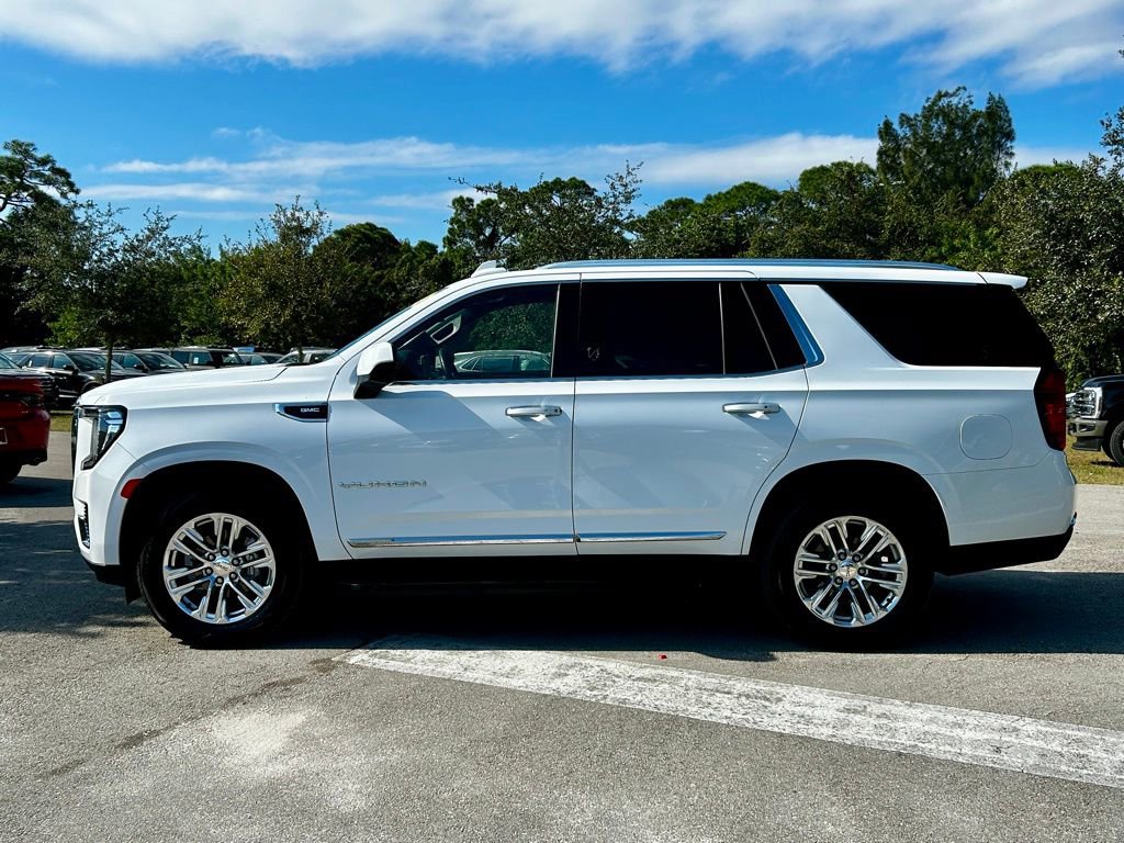 Used 2023 GMC Yukon SLT image 3