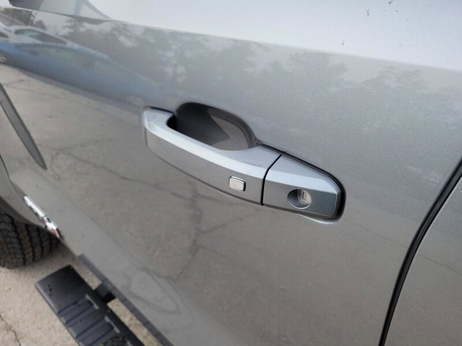 New 2026 GMC Canyon AT4 w/ Technology Plus Package image 9