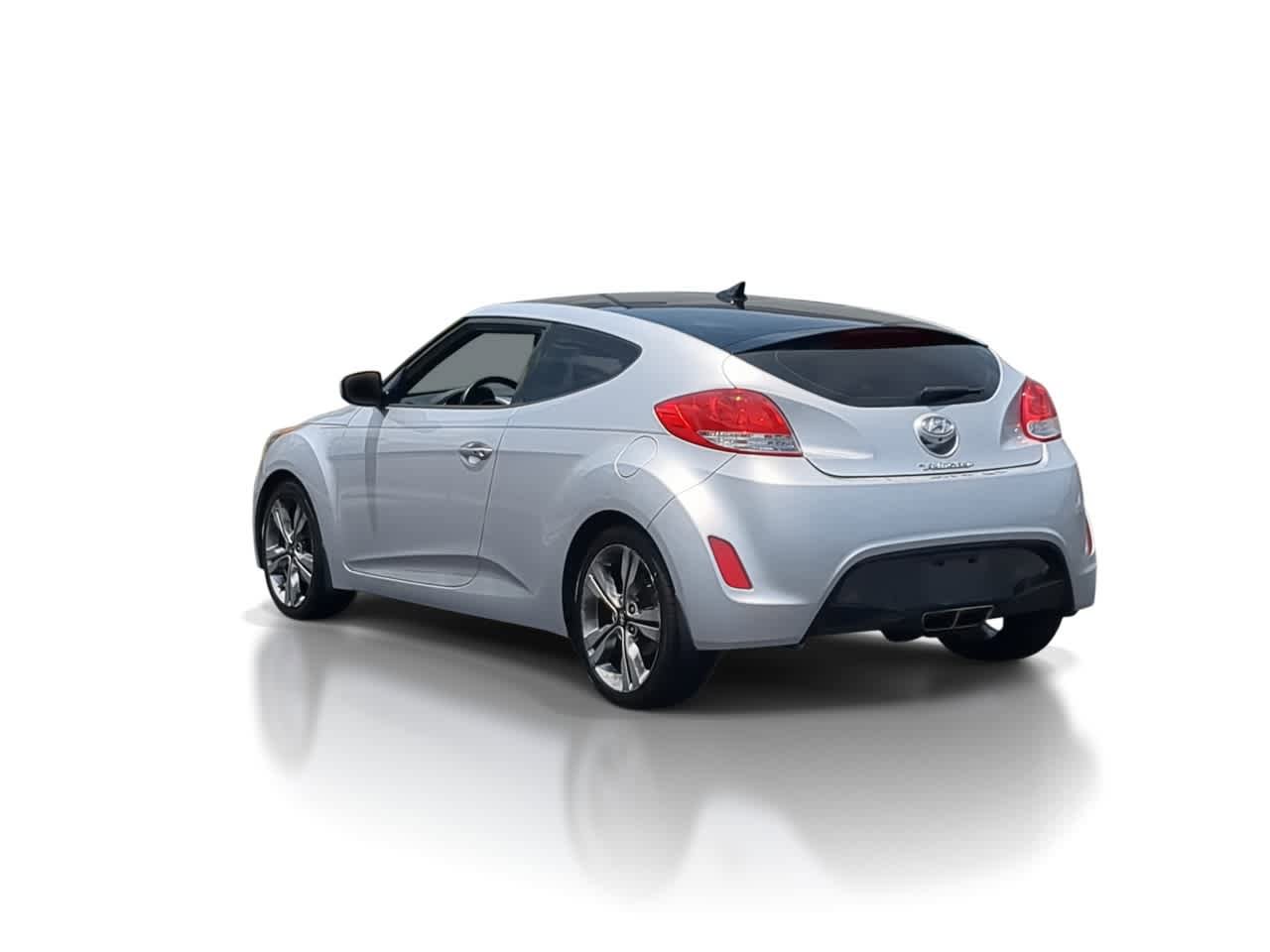 Used 2017 Hyundai Veloster Value Edition FWD image 6