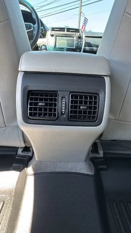 Used 2017 Toyota Camry XLE FWD image 15