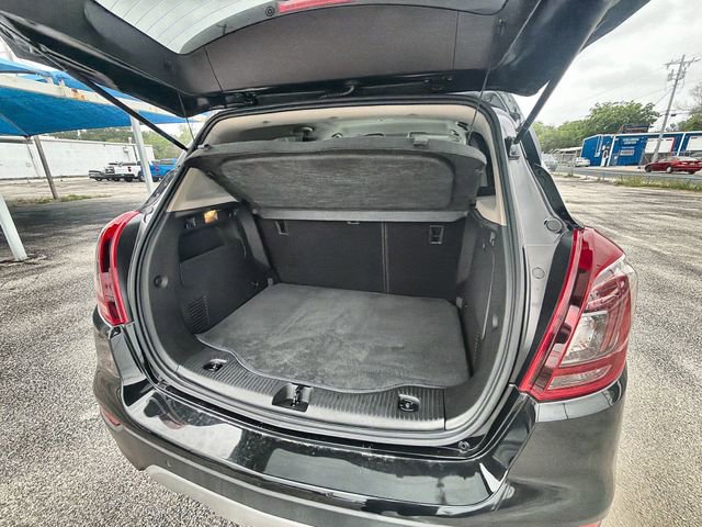Used 2022 Buick Encore Preferred w/ Safety Package II AWD/4WD image 24