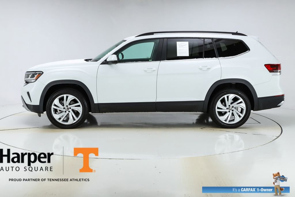 Used 2022 Volkswagen Atlas SE image 2