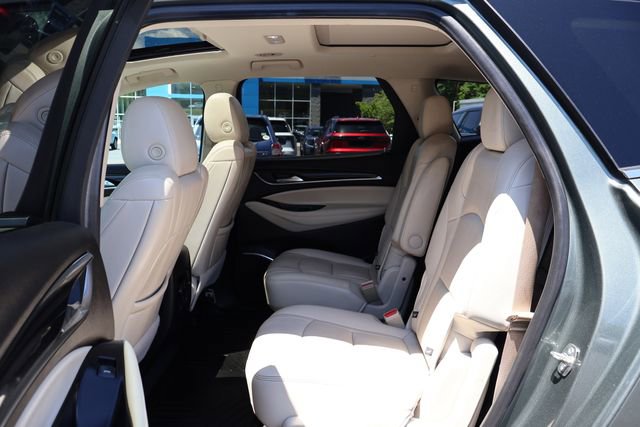 Used 2022 Buick Enclave Premium w/ Experience Buick Package AWD/4WD image 22