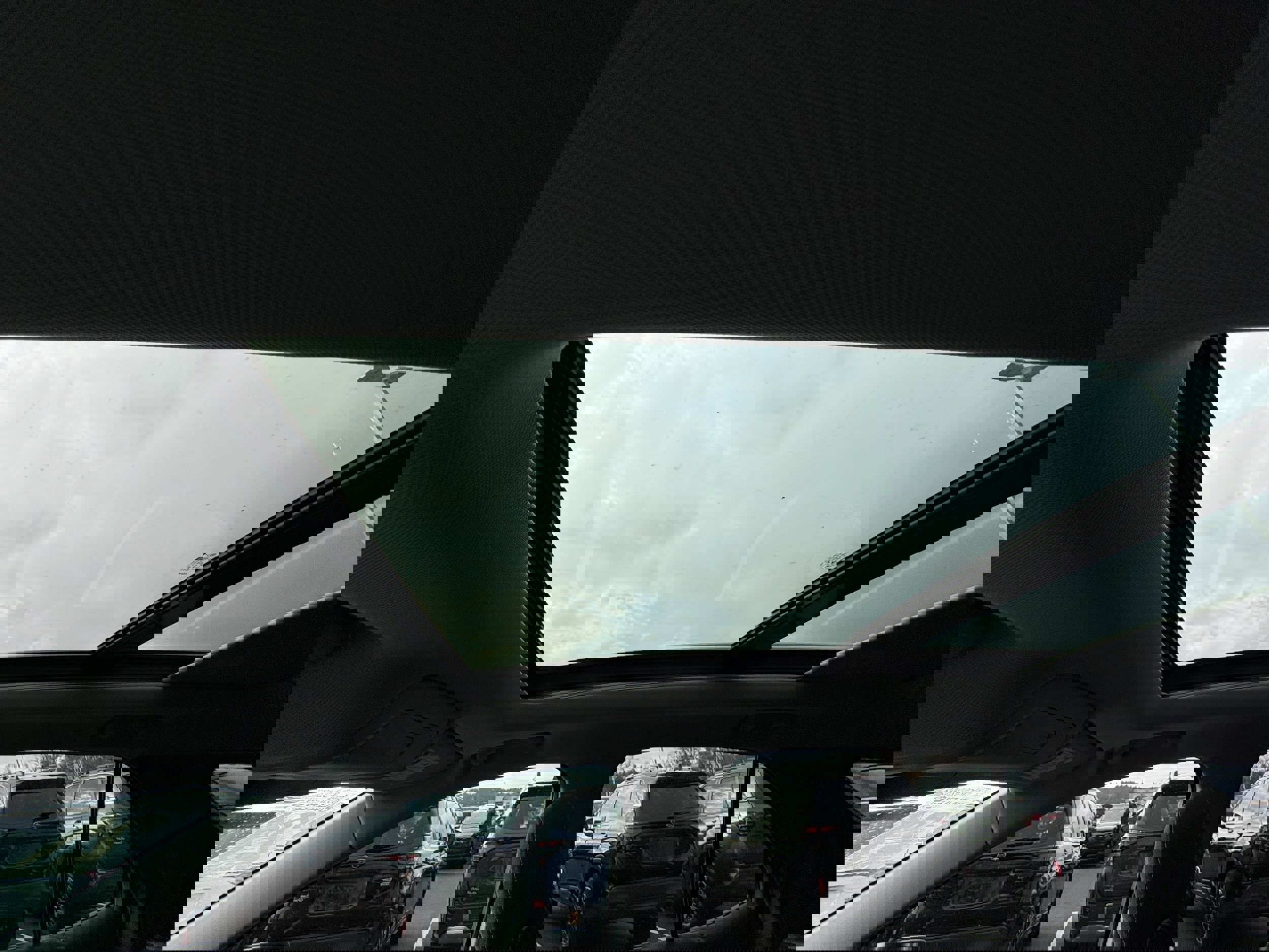 Used 2021 Chevrolet Equinox LT image 25