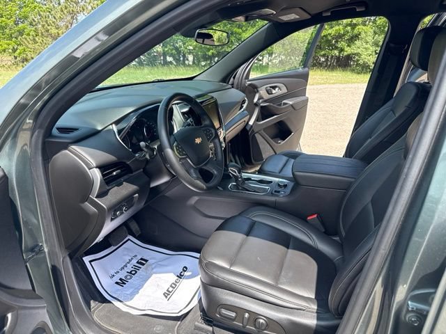 Certified 2023 Chevrolet Traverse LT AWD/4WD image 17