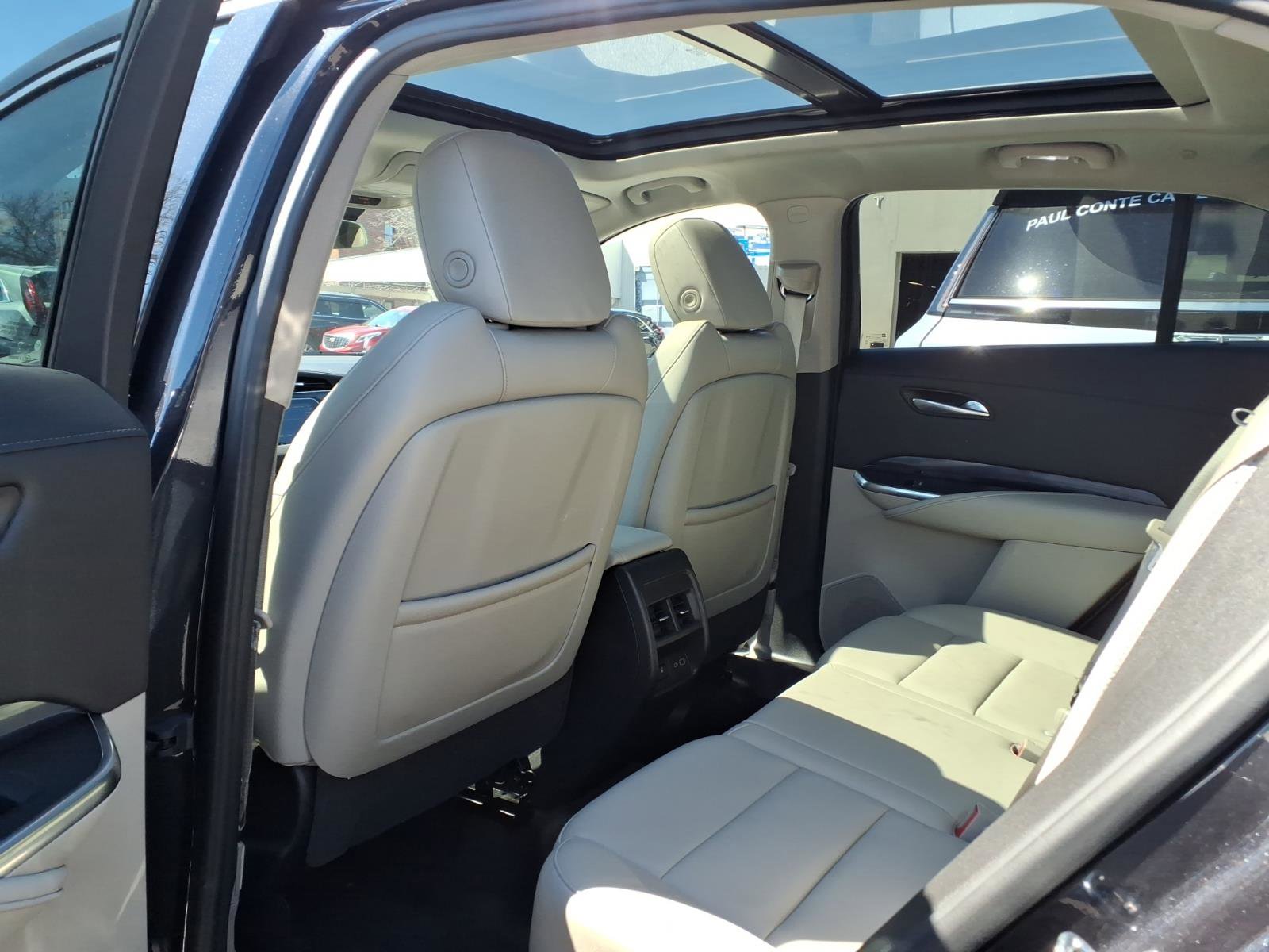 Certified 2023 Cadillac XT4 Luxury w/ Cold Weather Package AWD/4WD image 22