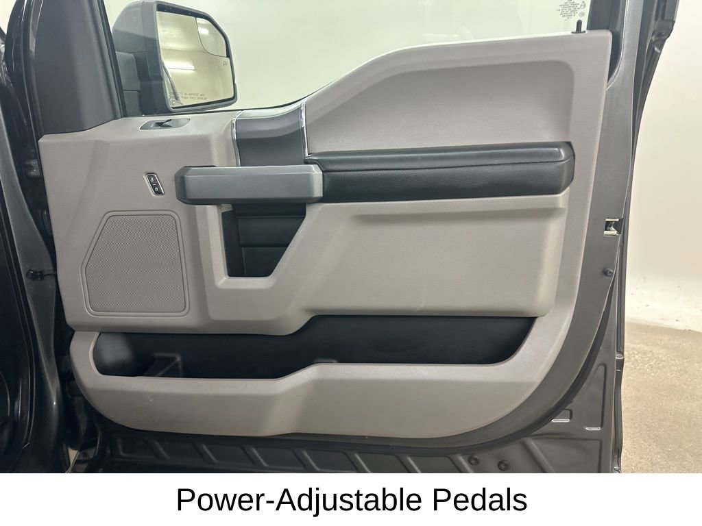 Used 2018 Ford F150 XLT w/ Equipment Group 302A Luxury image 22