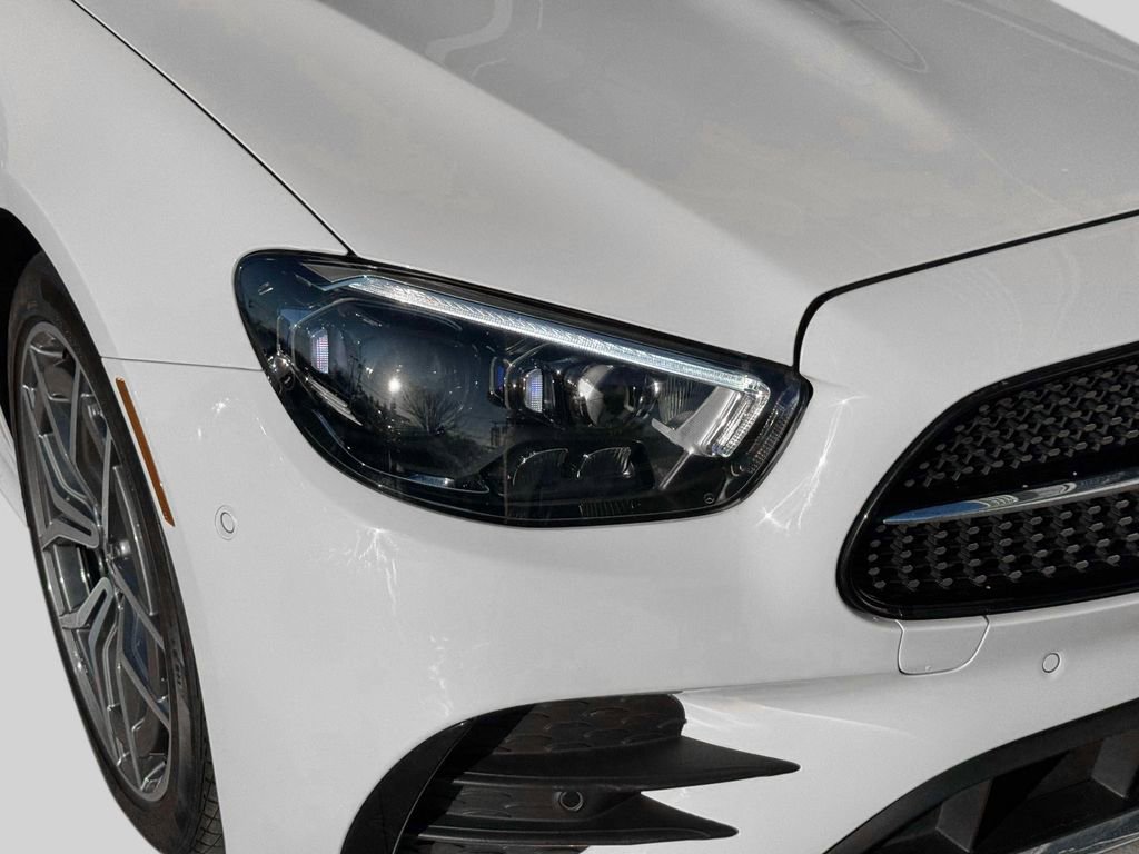 Used 2023 Mercedes-Benz E 450 4MATIC Cabriolet image 7