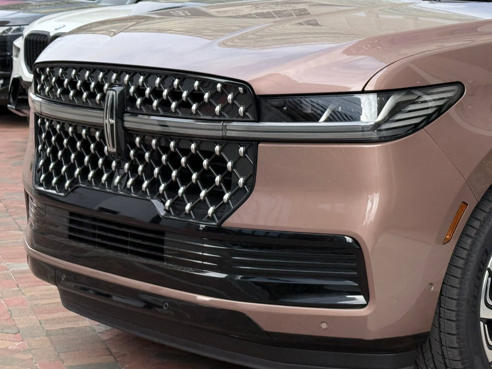 New 2025 Lincoln Navigator Black Label image 2