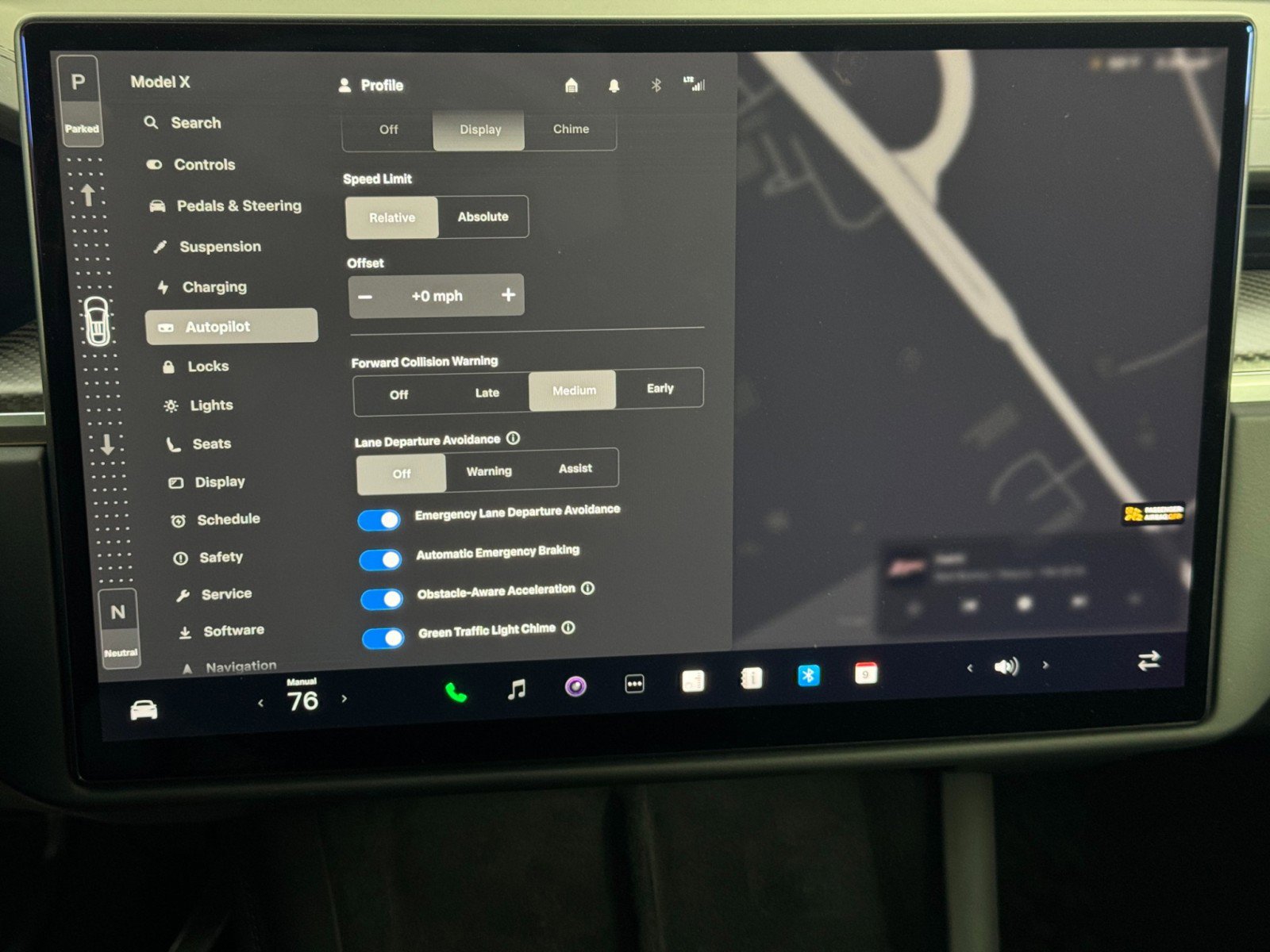 Used 2022 Tesla Model X Plaid image 28