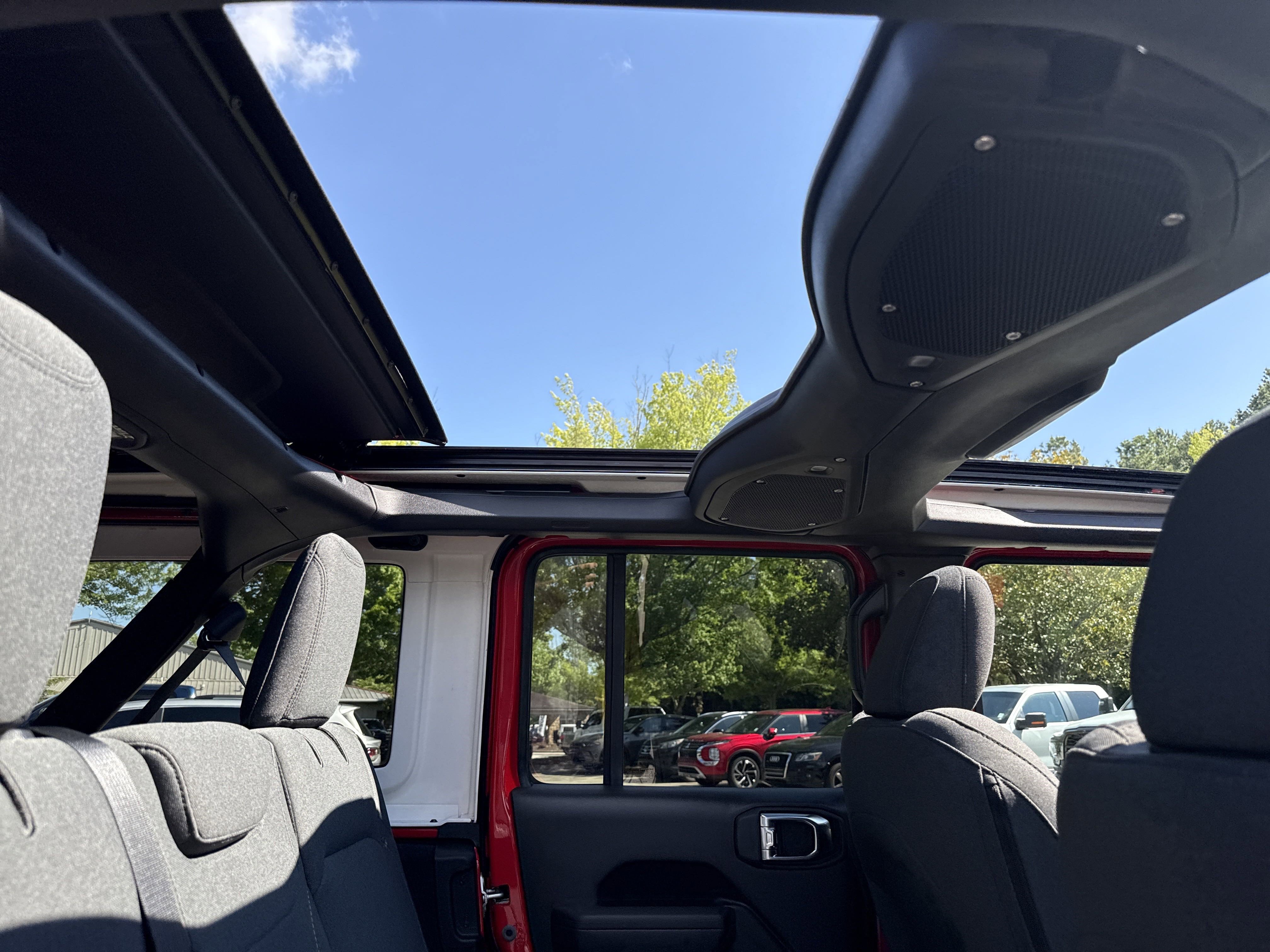 New 2025 Jeep Wrangler Willys image 15